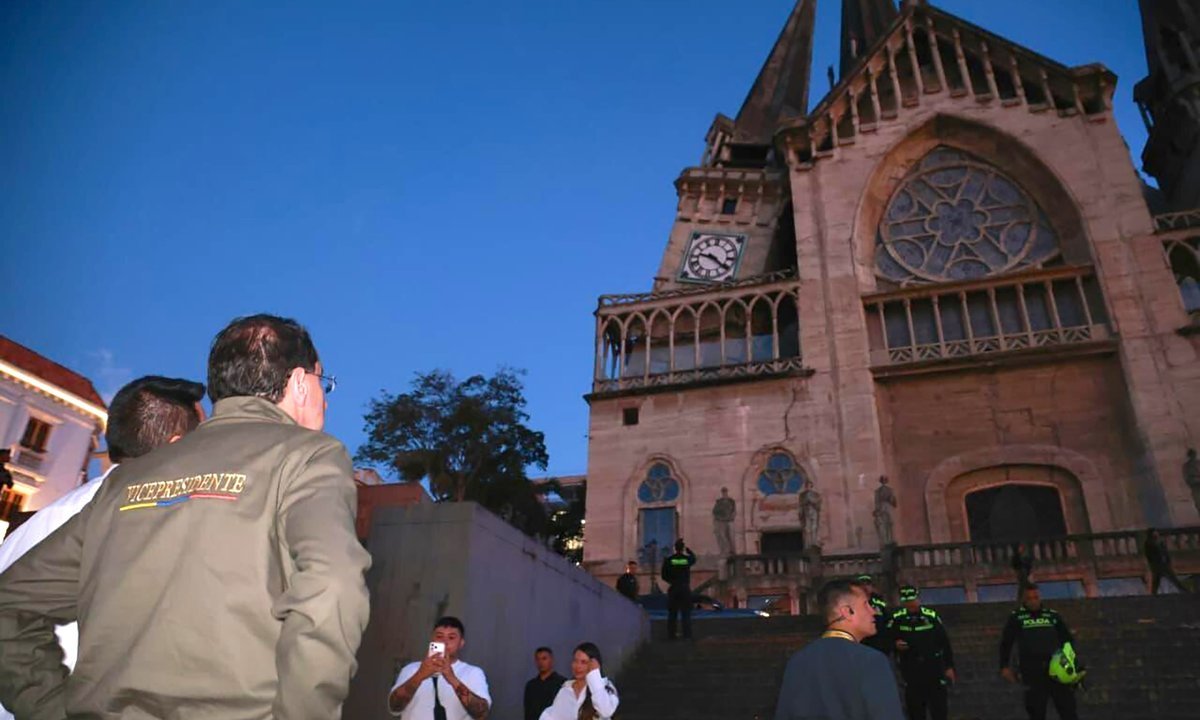 Earthquake damages Colombia’s tallest church Earthquake damages Colombia’s tallest church