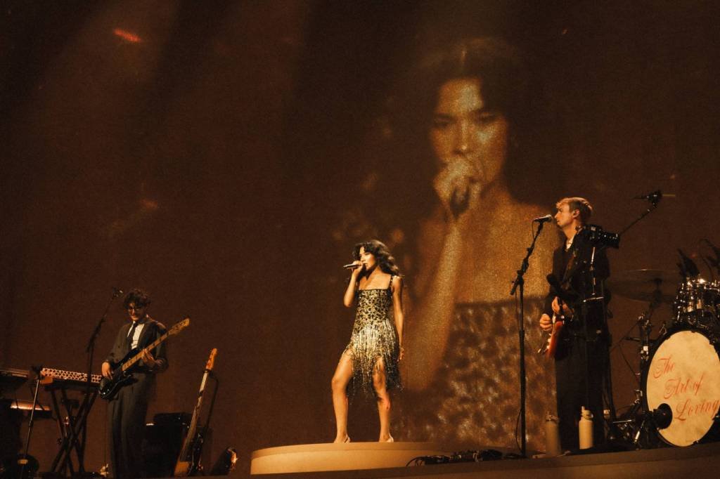 Olivia Dean at MSG: The 5 Best Moments From the Second of Her Four Sold-Out Shows Olivia Dean at MSG: The 5 Best Moments From the Second of Her Four Sold-Out Shows